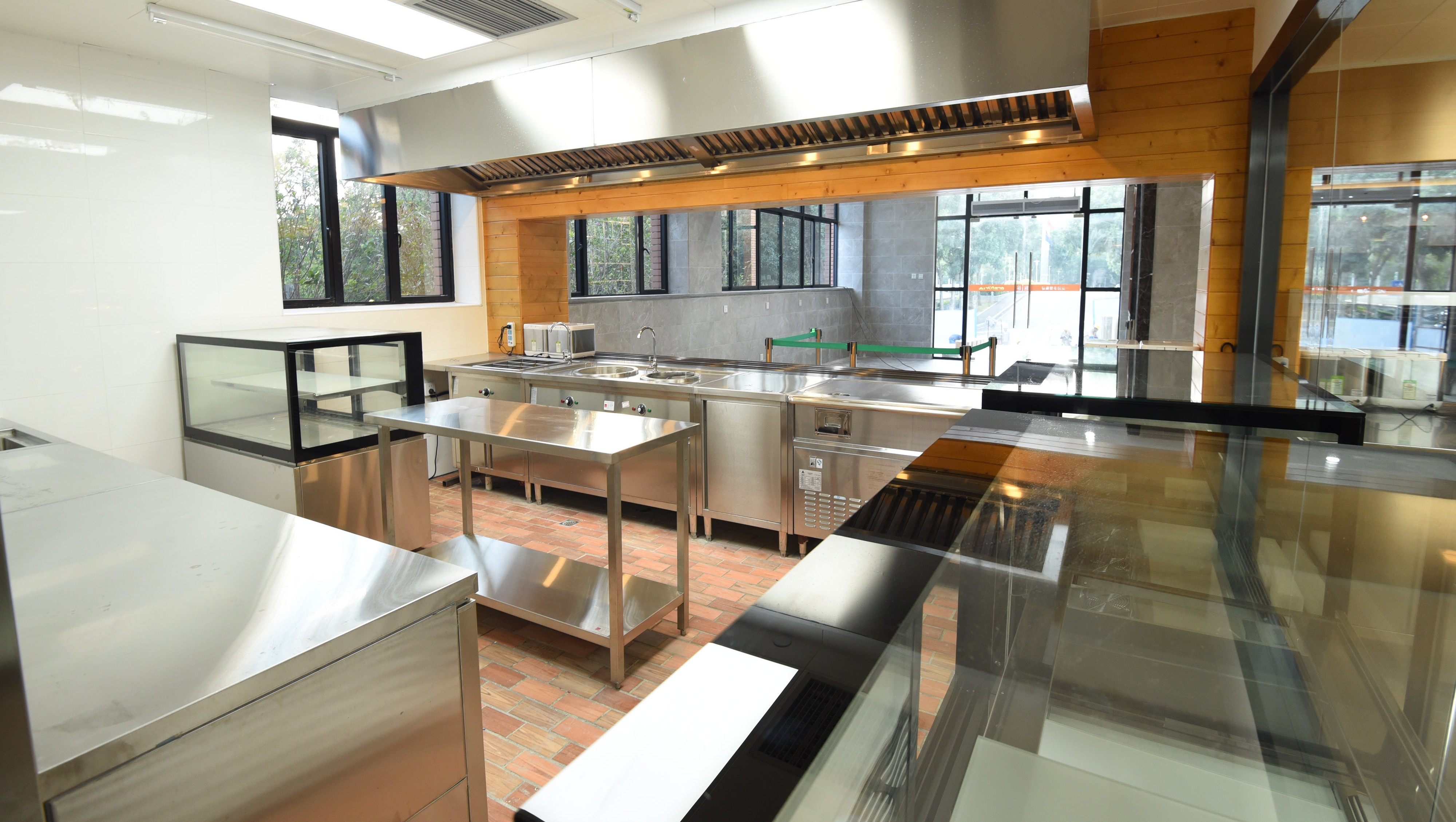 商用廚房降溫的幾（jǐ）種方法